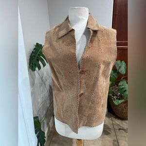 Coldwater Creek Suede Leather Vest M‎ – Tan Laser Cut Western Boho Button Front